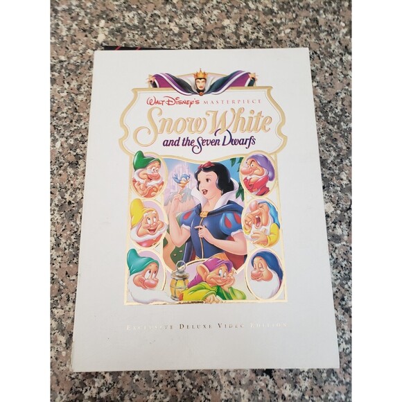 Walt Disney's Masterpiece SNOW WHITE Exclusive Deluxe Video Edition Complete Set - Picture 1 of 6
